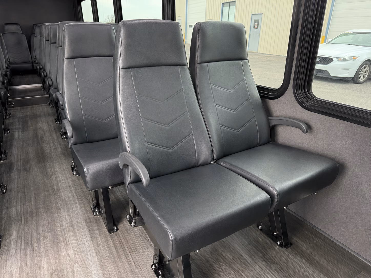 browse minibuses and charter buses for hemet business groups of any size
