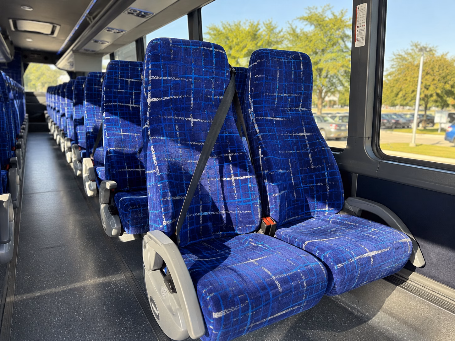 how the type of bus changes the price in hemet california